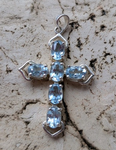 Schöner kreuz anhänger - schöner,