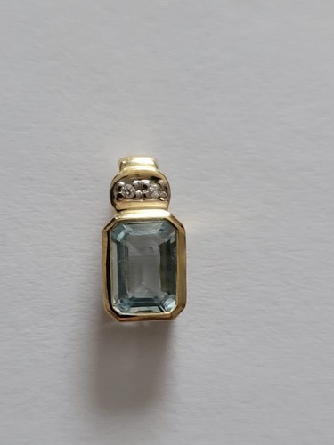 333 gold anhänger blautopas - 333,